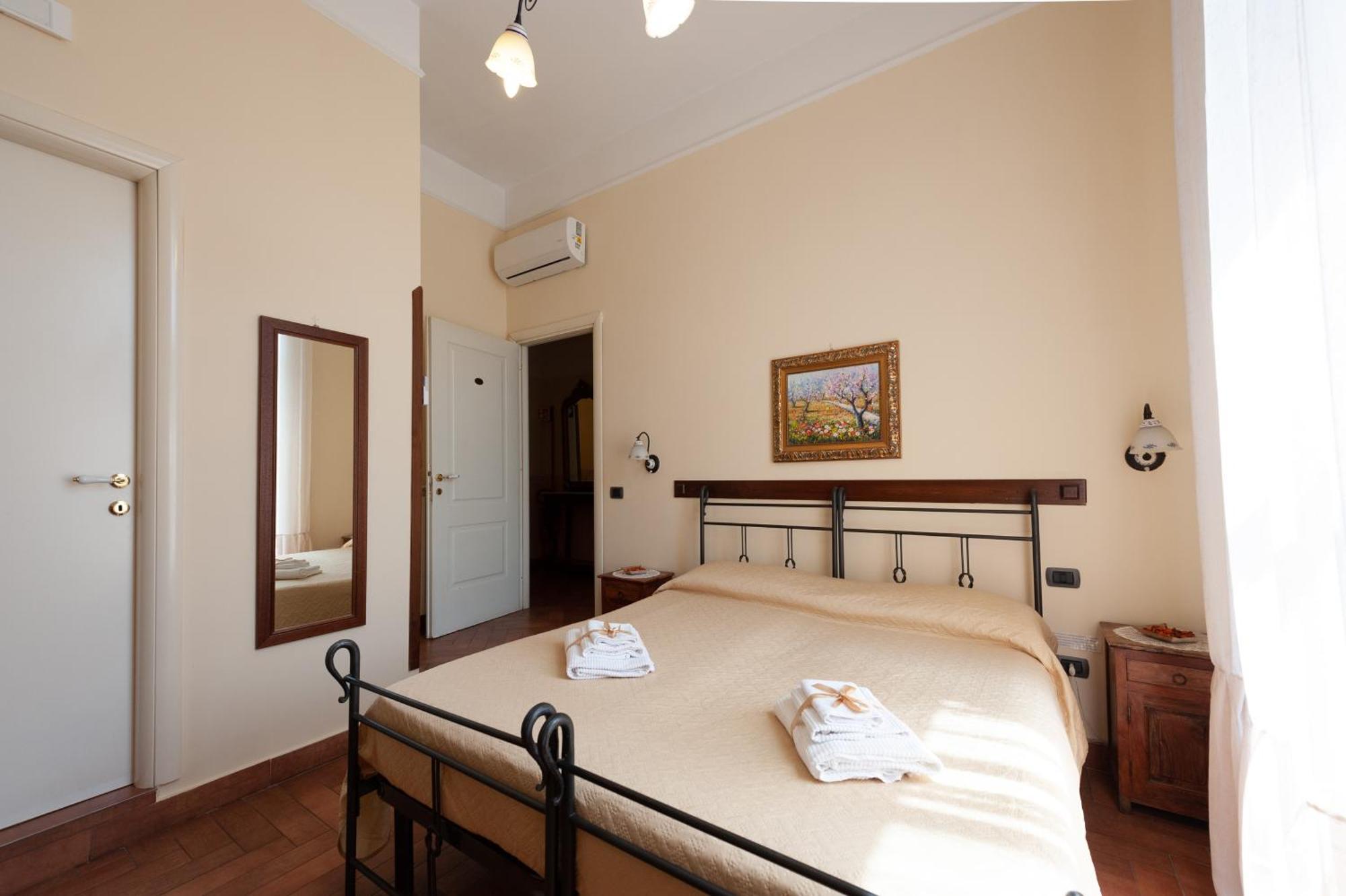 B&B Conte Cavour Napoli Dış mekan fotoğraf