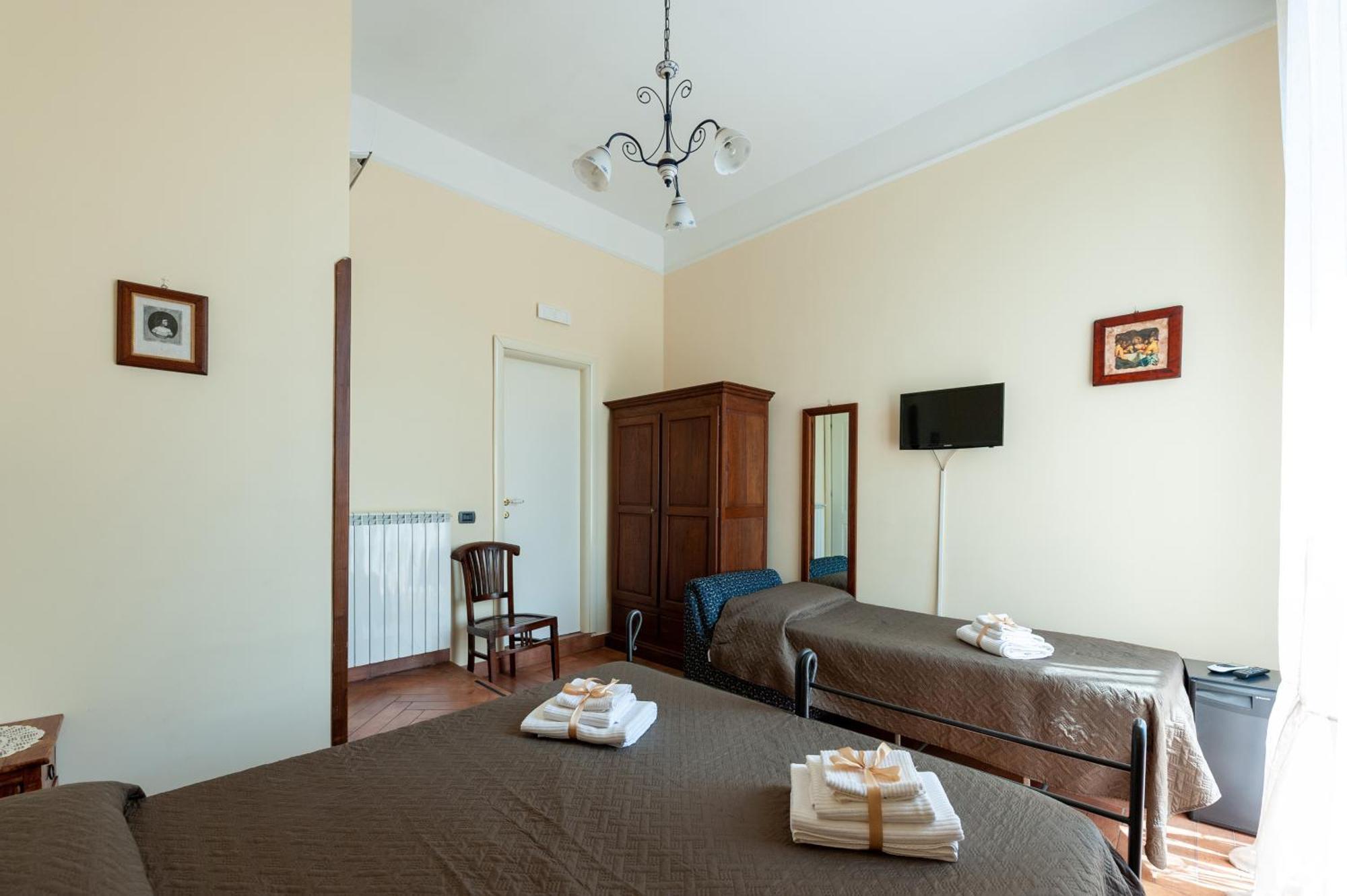 B&B Conte Cavour Napoli Dış mekan fotoğraf