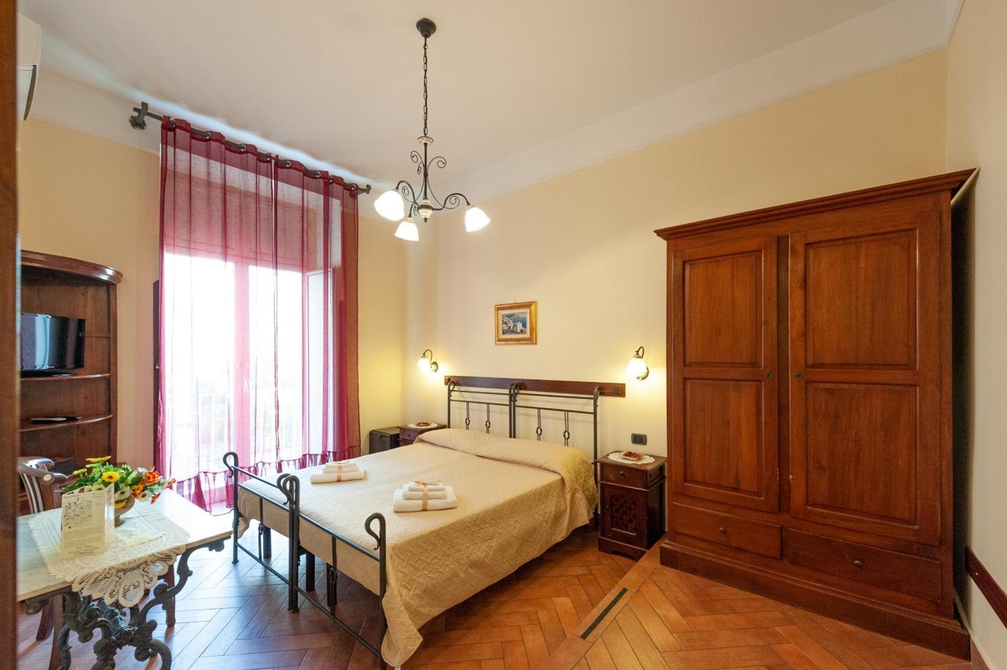 B&B Conte Cavour Napoli Dış mekan fotoğraf