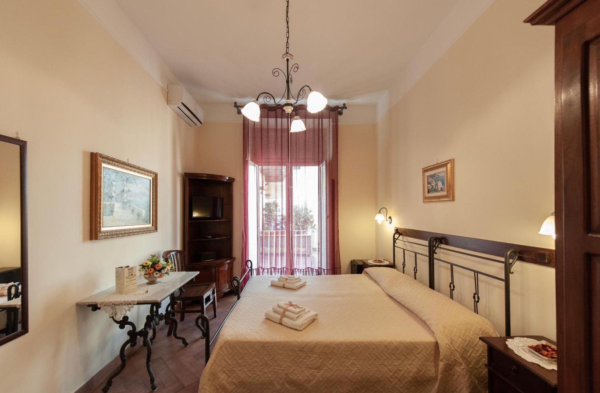 B&B Conte Cavour Napoli Dış mekan fotoğraf